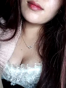 Linksys_nicee Adlı Modelin Canlı XXX Sohbeti