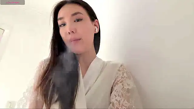 Lyrianel's Live XXX Chat