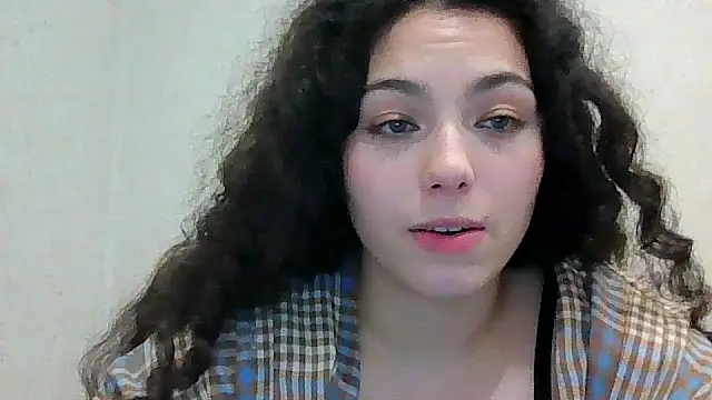 Chatroom XXX en direct de Dianasi