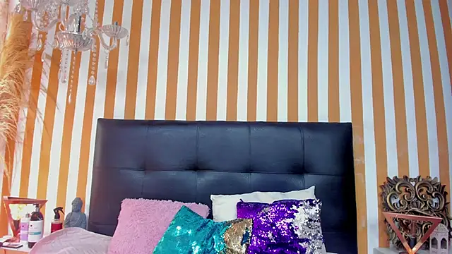 LunaToledo's Live XXX Chat