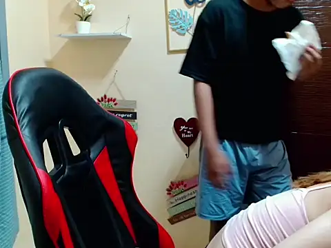 Daddiesgirlrianne69 webcam show