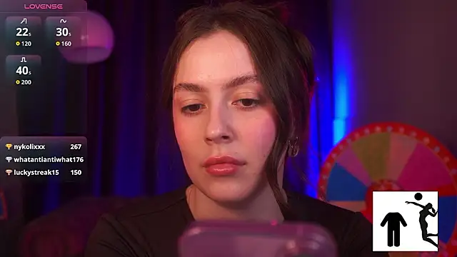 EmiliyaRoude 现场XXX聊天