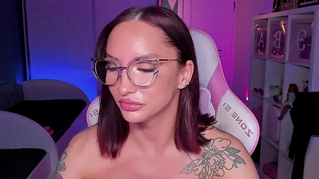 SibylVex Live XXX Chat