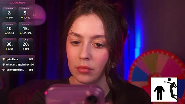 EmiliyaRoude élő XXX-chatje