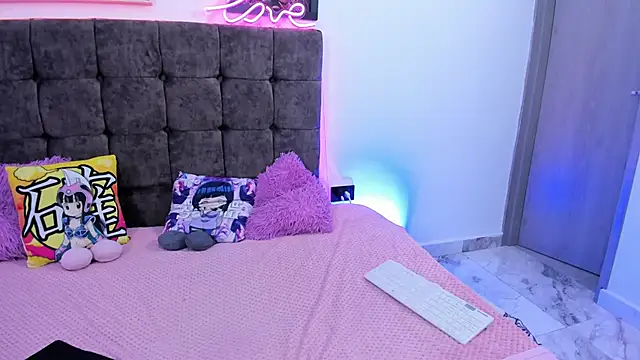 Elyssa_MonroeのライブXXXチャット