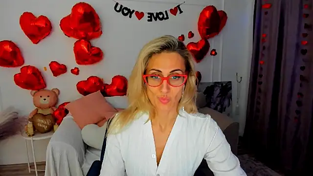 MuseOfStage live XXX chat