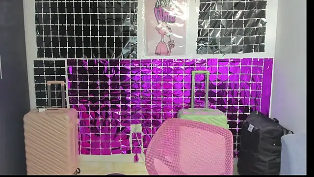 Alice_bloom_ Adlı Modelin Canlı XXX Sohbeti