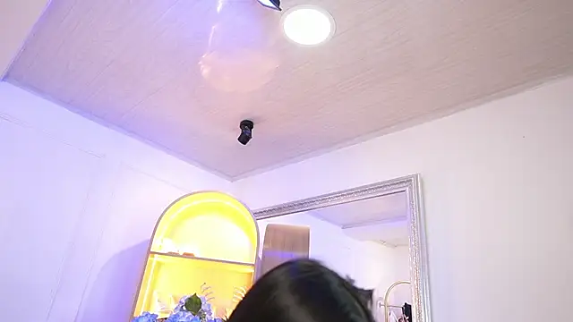 elasummer Chat XXX in diretta