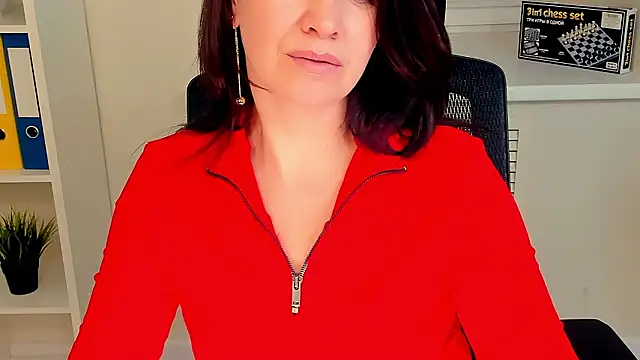 AnaMills: онлайн-секс-чат