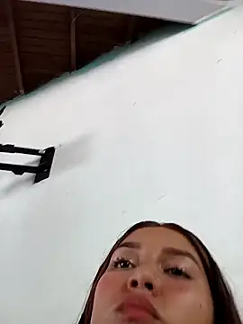 kitty-cat2's Webcam Show