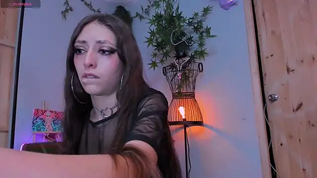 VickyJackson_ élő XXX-chatje