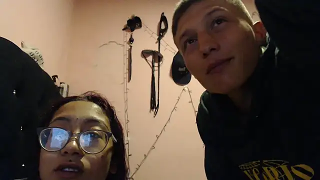 Онлайн чат XXX Violet_And_Smith