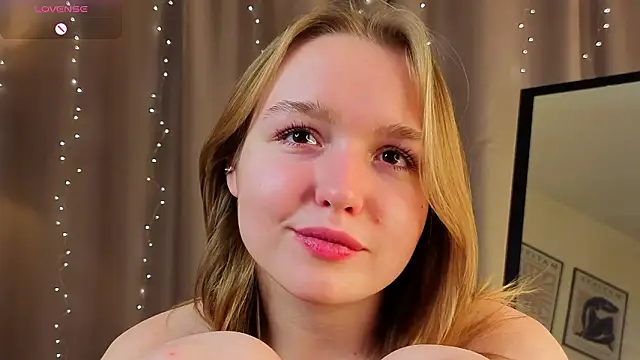 Онлайн чат XXX VinnieSerrano