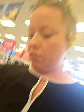 Czat XXX na żywo – julimonroe