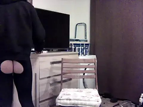 Dev-BiSklave 라이브 XXX 채팅