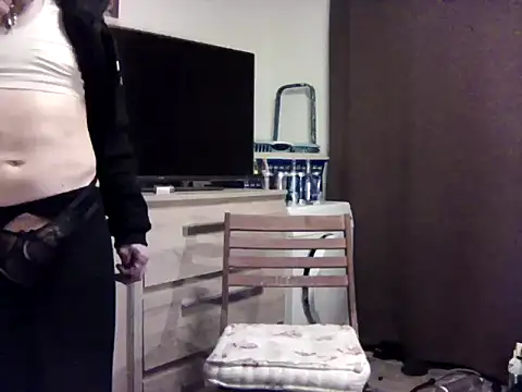 Dev-BiSklave: вебкам-шоу