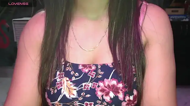 Athena_0 live XXX chat