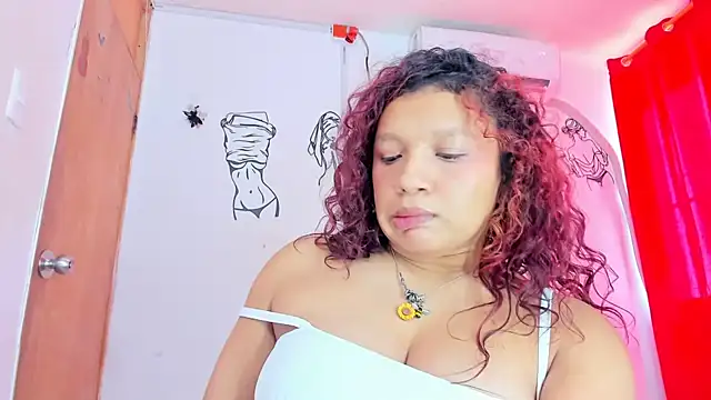 Emily_Coper18 Live XXX-Chat