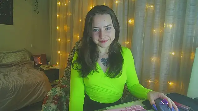 lunar_Sanata Adlı Modelin Canlı XXX Sohbeti