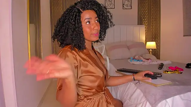 zoe_sky_ élő XXX-chatje