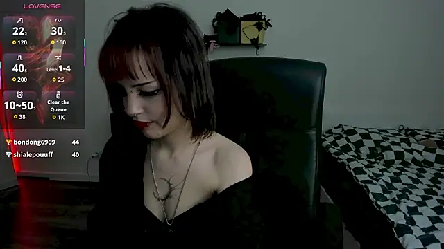 LiyaLuna Adlı Modelin Canlı XXX Sohbeti