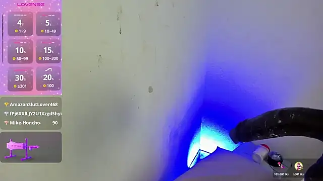 Alanna-sloppy's Live XXX Chat