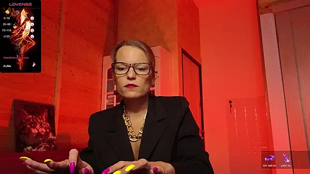 Онлайн чат XXX Lady_Shine