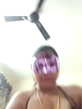 Naughty-Nancy élő XXX-chatje