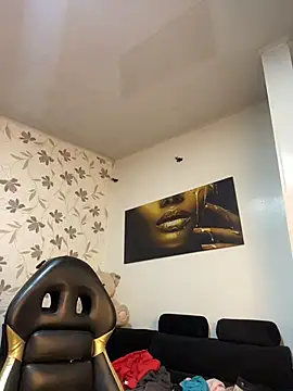 Chat +18 de CelesteJones1 ao vivo