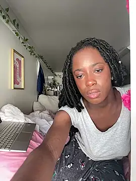 CookiesNcreaming Webcam Show