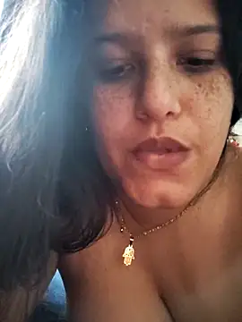 Chat +18 de NyxSin ao vivo