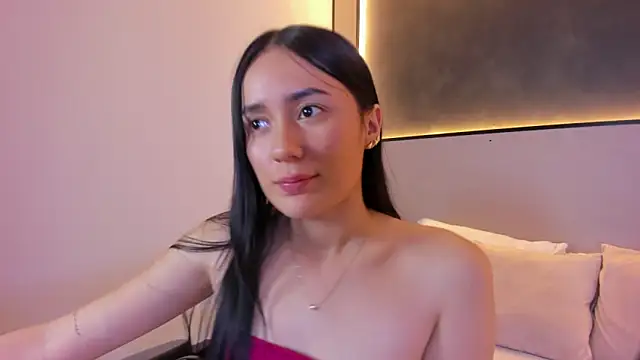 Онлайн чат XXX mia_slora