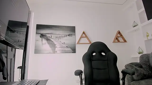 LunaVera21 live XXX chat