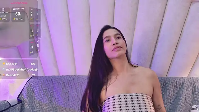 JuliaaVega's Live XXX Chat