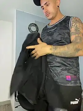 ALEXXX_KING Adlı Modelin Web Kamerası Şovu