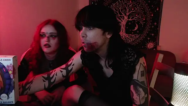 CrimsonVampCouple Live XXX-chat