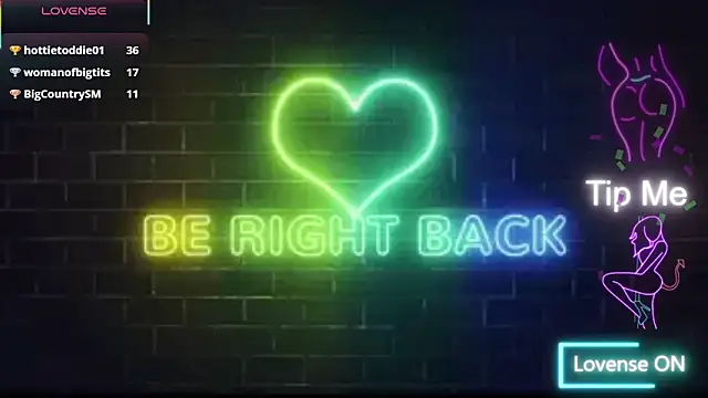 Chatroom XXX en direct de MrAndMrsCrook