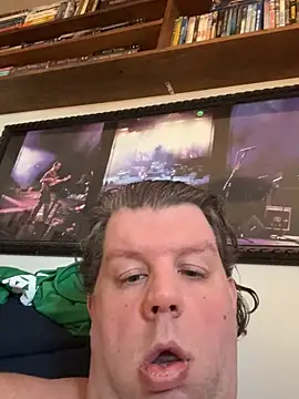 Stephanie1984 现场XXX聊天