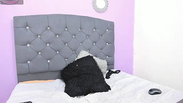 Czat XXX na żywo – samanthaa_00