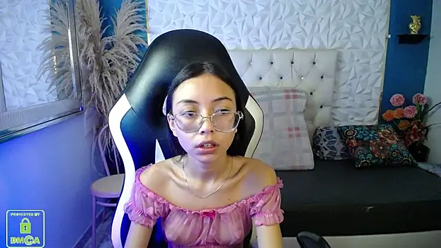 NathaliaSweet_11 Chat XXX live