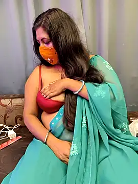 Poly_bhabi: вебкам-шоу