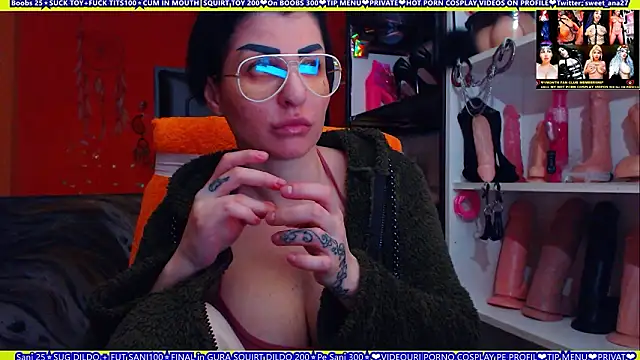 Chatroom XXX en direct de cuminmenowbbyx