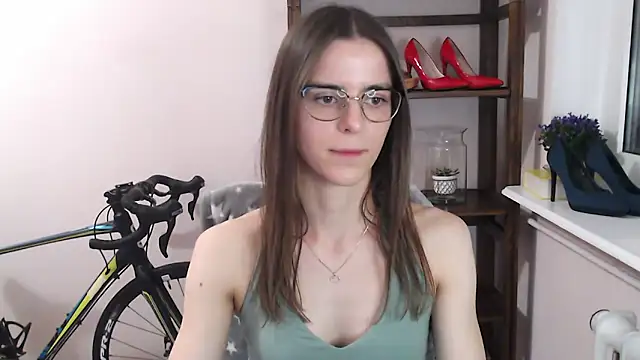 XXX chat uživo modela love_megi