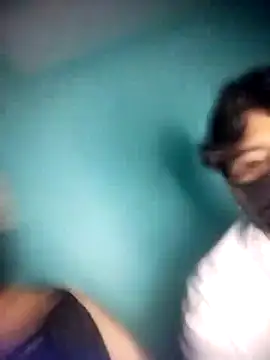 Ritu_P Adlı Modelin Canlı XXX Sohbeti