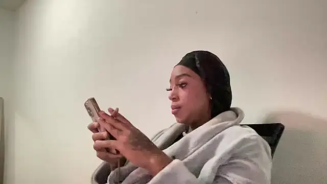 Creamesensationn Live XXX chat