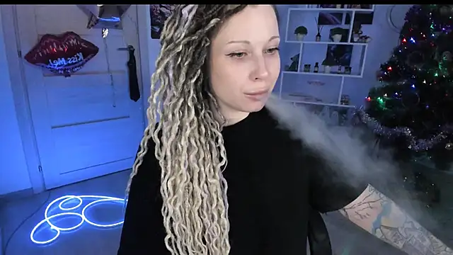 Chat XXX en directo de HoneySallyMoore