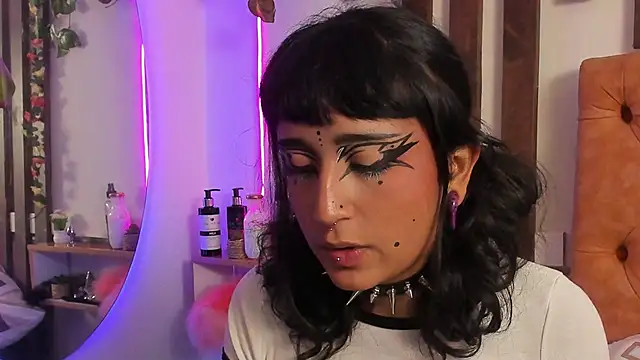 دردشة MeowMota_ الجنسية المباشرة