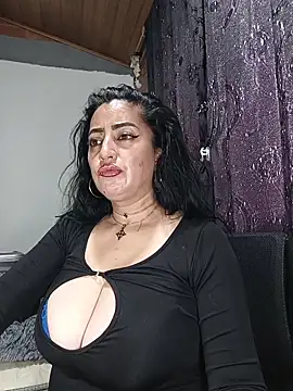 Alexandrina 现场XXX聊天