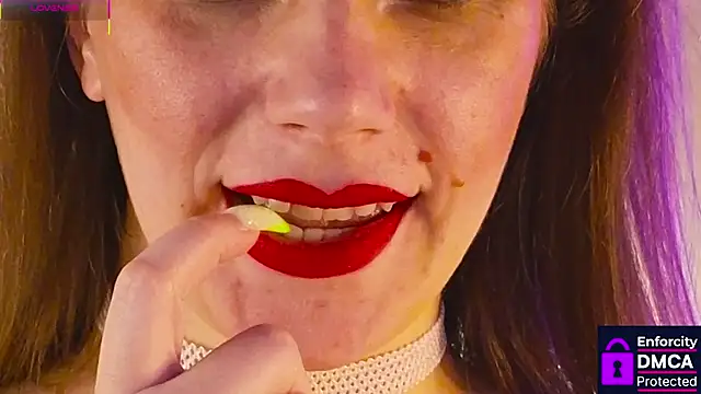 دردشة DoubleMeow الجنسية المباشرة