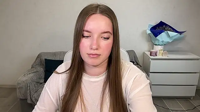 EvaMaddison 现场XXX聊天